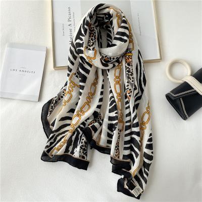 China Large Lady Beach Stole Head Scarfs 2021 Printing Design Echarpe Foulard Pashmina Hijab Shawls Brand Cotton Viscous Luxury Women Scarf for sale