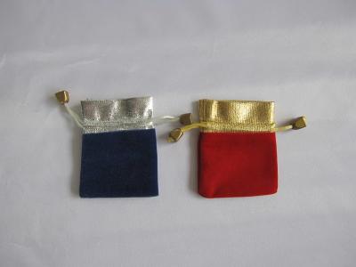 China Soft Custom Jewelry Pouches , Velvet Drawstring Bags Shape OEM Sample Free for sale