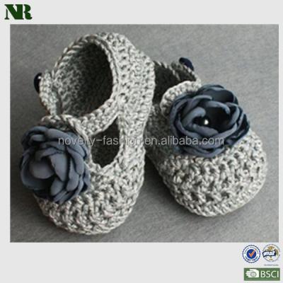 China Fashion and cute promotion baby shoes infant baby knitted shoes for lovely kids shoes for sale