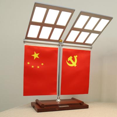 China Contemporary Bulletin Board Banner Stand Office Desk Flag with Pole and Base Lamps for Display Bulletin Board Banner Stand Office Desk Flag for sale