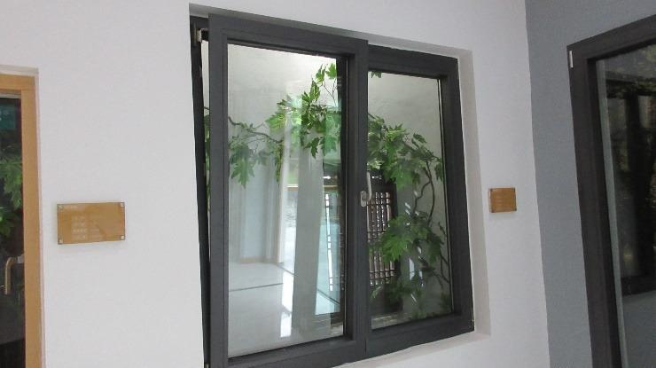 Verified China supplier - ZHEJIANG ROOMEYE DOORS AND WINDOWS CO.,LTD