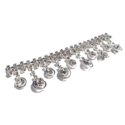 China Flatback DIY Pearl Rhinestone Shoe Chain For Sandal Slipper Shoe Balancing Cadena De Cristal De Perlas for sale