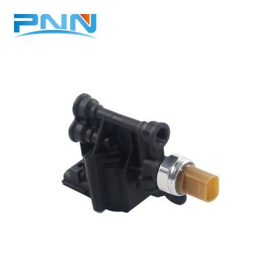 China Plastic+Steel Air Suspension Block Valve For Land Rover Discovery 3 & Discovery 4 RVH000046 RVH000055 RVH000095 for sale