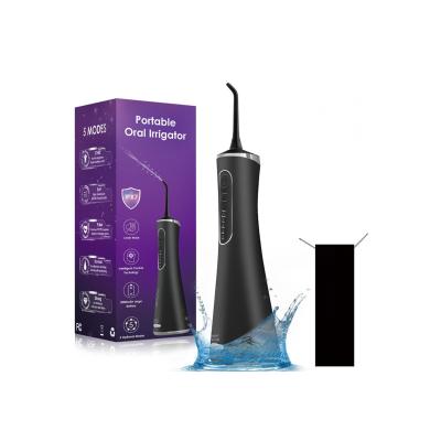 China USB Irrigator IPX7 Cordless Manual Water Flosser Waterproof Rechargeable Oral Electric Oral Irrigator Water Flosser IPX7 for sale