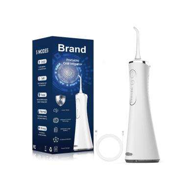 China New Waterproof Portable High Pressure Oral Wireless Rechargeable Water Flosser IPX7 USB Irrigator Oral Irrigator Flosser for sale