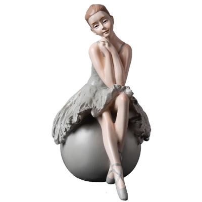 China Europe Small Fresh Ballet Girl Resin Ornaments Girl Heart Room Art Decorations Ornaments for sale