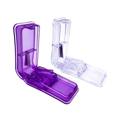 China Multiple Cutter Pill Organizer Food Grade Pill Splitter, Easily Crush Medicine Tablets and Vitamins Pill Cutter for sale