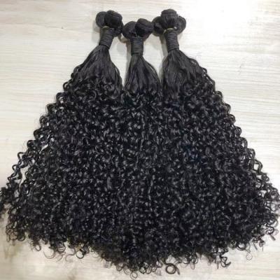 China 11A Double Weft Human Hair Extensions Pixie Curly Bundles met kant voor de sluiting Te koop