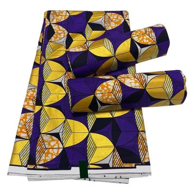 China Wholesale Real Comfortable African Print Waterproof Polyester/Cotton Wax Kitenge Style Fabric 100% Cotton Fabric for sale