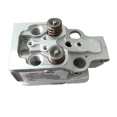 China Factory Deutz BFL914 Engine Spare Parts Cylinder Head Assy 04235409 for sale