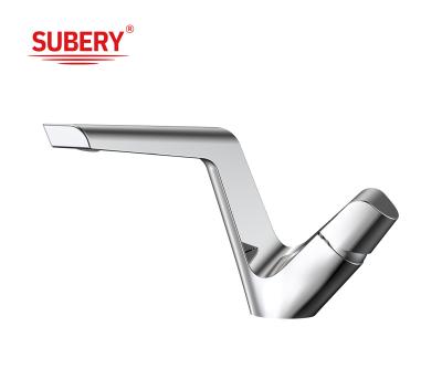 Cina Multifunzione regolabile Pull Out White Chrome Bagno Vasca del rubinetto Agua del rubinetto Mixer in vendita