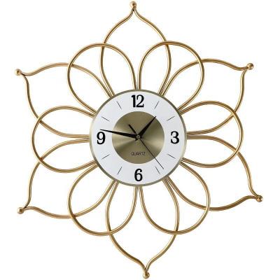 China Simple Modern Gold Unique Shape Flower Wall Clock Metal Style Decorative Clock Decorative Clock for sale