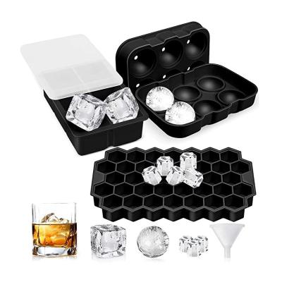 China Viable Popular Creative Square Ice Box Ice Whiskey Amazon Round Mold With Cover Silicone Ice Cube Tray for sale