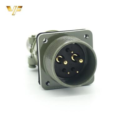 China 220v Industrial Electrical Plugs 5 Pin Electrical Outlet And Electronic Plug Sockets for sale