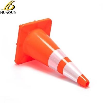 China Twistable Reinstatable Road Traffic Cone For Road Safety Customized for sale