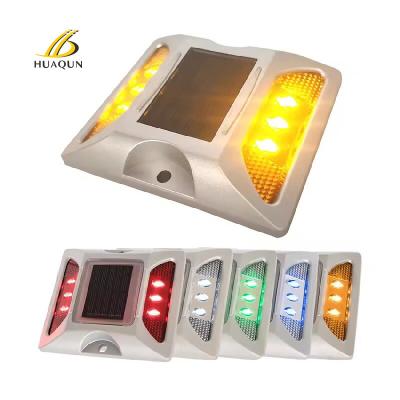 China Solar Powered LED Road Stud Weather Resistant For Road Safety for sale