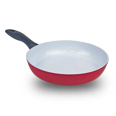 China Colorful hot sale aluminum frying pan pans kitchenware ceramic coating interior with bakelite handle for sale