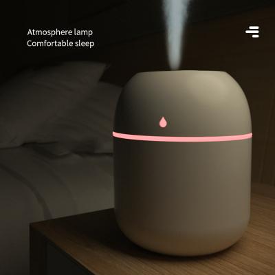 China Home Office 220ml High Quality Small Humidification Ultrasonic Led Night Light USB Mini Humidifier Portable Car for sale