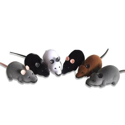 China Stocked Simulation Assembling Wireless Remote Control Mouse Teasing Cat Electric Wireless Mouse Cat Toy for sale