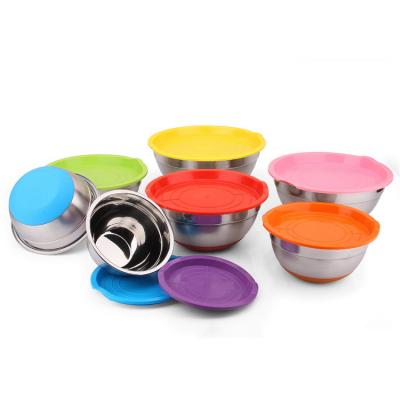 China Sustainable customized LOGO Various size stainless steel salad bowl /mixing bowl with silicone bottom for sale