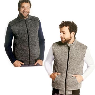 China Anti-wrinkle men's fleece vests with quilted lining for sale