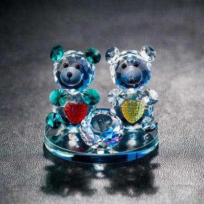 China Europe Teddy Bear Bear Crystal Glass Gifts For Baby Lovely Crystal Teddy Bear For Wedding Favors for sale