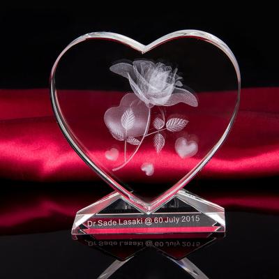 China Europe Laser Engraved Crystal Cube 3D Engraving Rose Wedding For Return Gifts for sale