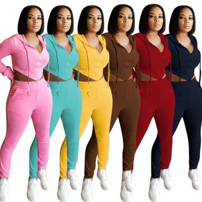 China Spring 2021 Breathable Crop Top Two Piece Set For Women Comfortable Hoodies Soft 2 Piece Pants Set Ladies Sweat Suits for sale