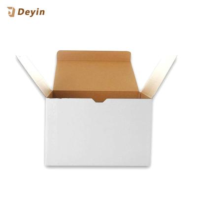 China Recyclable White Corrugated Shipping Cardboard Boxes for sale