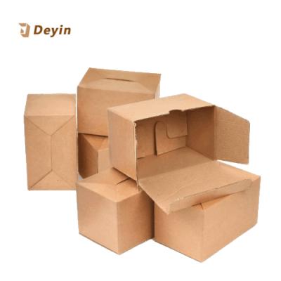 China Recycled Materials Customized White Corrugated Cardboard Box Packaging Paper Cardboard Box for sale