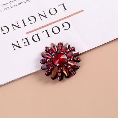 China New style European and American design flower Crystal Accessory Fashion Flower Shape small size jewelry accessory for sale