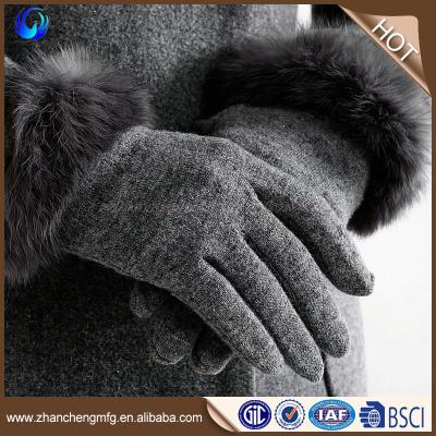 China Cute Comfort Fashion Women Winter Woolen Gloves Cashmere Hand Gloves With Fur Cuff for sale