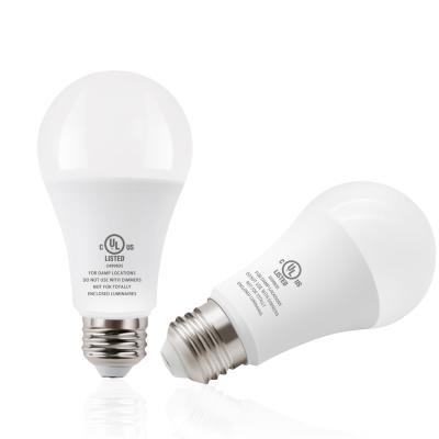 China Residential Dawn Sensor Light Bulb 8W AC 100-240V LED Dusk Led Light Bulbs Sense Detector for sale