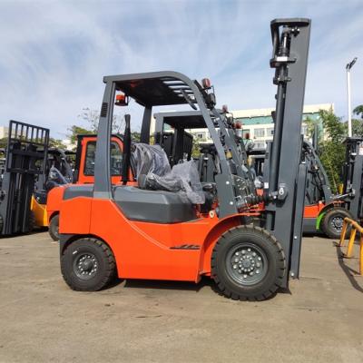 China Material Chinese Diesel Ton 3.5 Ton Diesel Forklift Price Of Building Material Stores Lifting Equipment 3.0 Forklift for sale