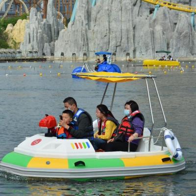 China Water entertainment high performance adult and kid swimming pool electric motorized inflatable bumper floating boat for sale