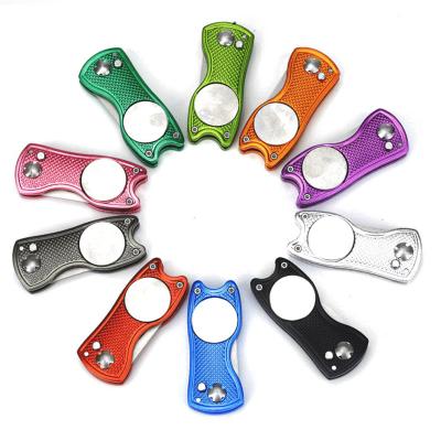 China Custom Golf Gift Golf Opener Bulk Magnetic Golf Digging Tool / Launching Fork With Ball Marker for sale