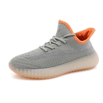 China Anti-slippery White Sneakers Online Buying Wholesale High Quality Man Shoes Sports Shoes for sale