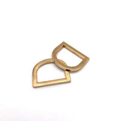 China Factory Supply Zinc Alloy Light Gold Handbag Accessories Zinc Alloy Flat Shape 1 Inch Metal Letter D Rings With Hanging Plating for sale