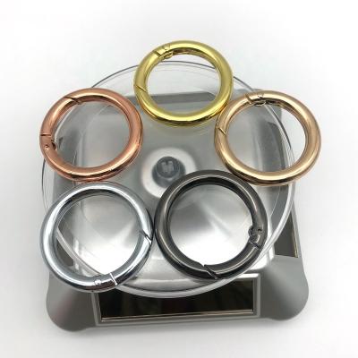 China 1 Inch Spring Hook Metal Keychain Clutch Bag Strap Accessories Buckles O-rings Zinc Alloy Lightweight Gold With 5 Colors for sale