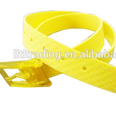 China Yellow Recyclable Silicone Belt For Men Promotional Gift Silicone Rubber Belt With Plastic Buckle Customized Design And Sizes Silicone Belt for sale