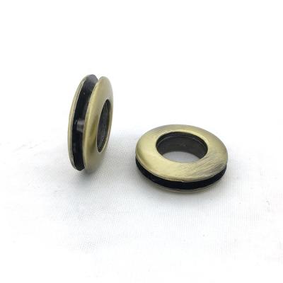 China Garment China supplier wholesale metal zinc alloy round eyelet for apparel and handbag for sale