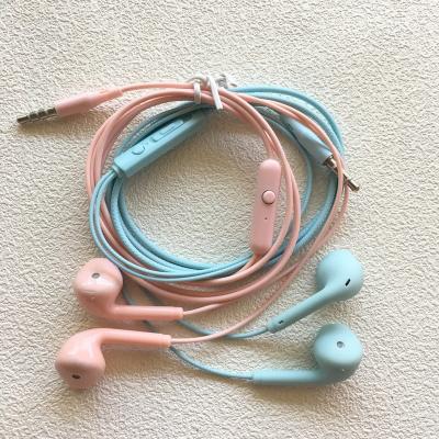 China Cheapest In-Ear Disposable Earphone Earbuds Silicone Tips For Tour Guide Museum for sale