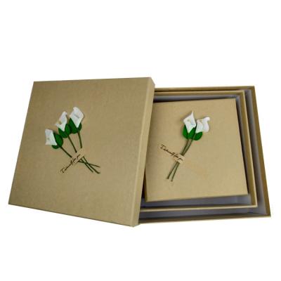 China Recyclable FSC Eco Cardboard Gift Box Sets Paperboard Packaging Paper for sale