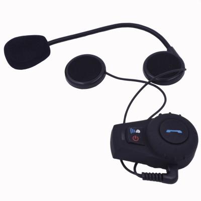 China Motorcycle Handsfree Helmet Intercom Wireless Communication BT Headband Talking Chain 500 Meters Waterproof for sale