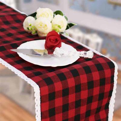 China Eco-friendly Cotton-polyester blend Table Runner wedding lace plaid Buffalo 72inch red black plaid fabric for outdoor family dinner for sale