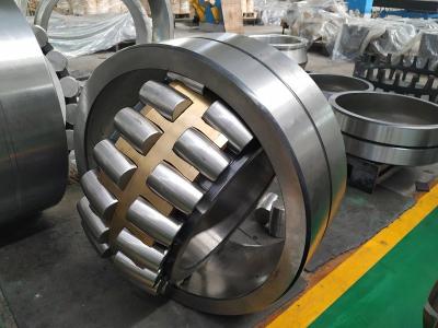 China Spherical Roller Bearing 24138 CCK30/W33 Pressed Steel Cage 190x320x128mm for sale