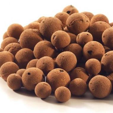 China Water Absorption Expanded Clay Pebbles / LECA For Aquaponic Hydroponic System for sale