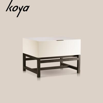 China Modern Modern White Nightstand Nightstand With Drawers Home Furniture Bedroom Bedside Lamp Wooden Table for sale