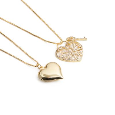 China New CLASSIC Luxury Jewelry Necklace 18k Gold Chain Necklace Love Heart Necklace for sale