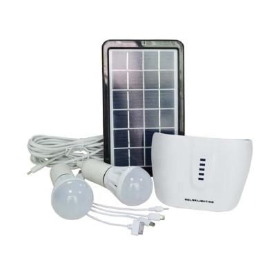 China Lámpara de iluminación solar SG0403 que acampa de Kit Home Solar System Solar del panel del pequeño generador solar portátil de DC 3W en venta